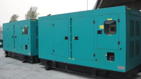 丽江康明斯400kw大型柴油二手发电机组