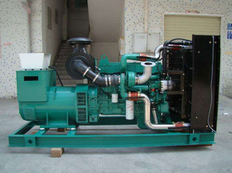 丽江1100kw康明斯柴油发电机组